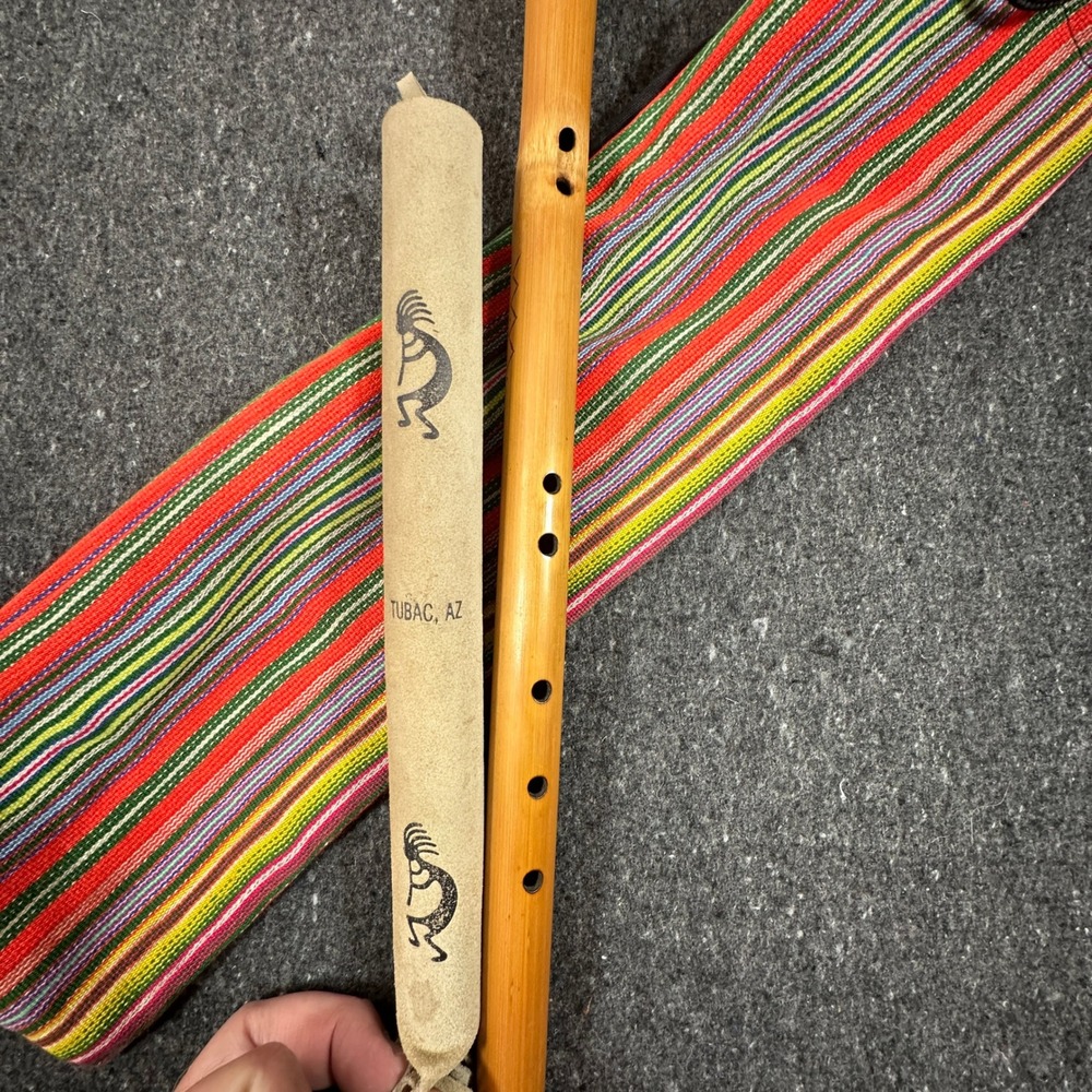 Native American Style Flute Tan Woodwind Kokopelli Suede Case unbranded